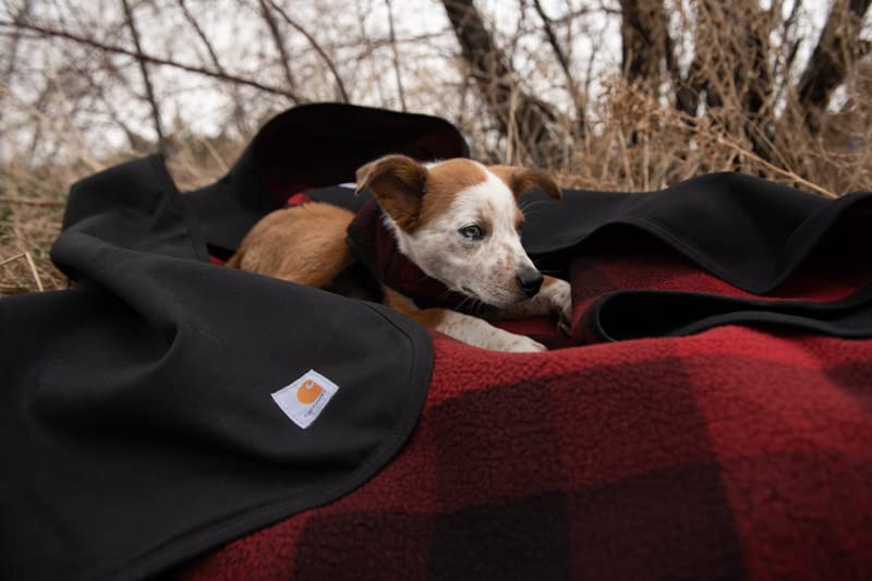 Carhartt blanket Sherpa lining provides soft warmth for cozy nights.