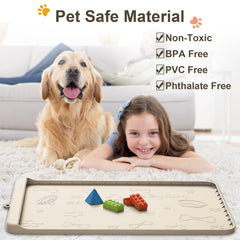Carry360 silicone mat high edges preventing spills around bowls.