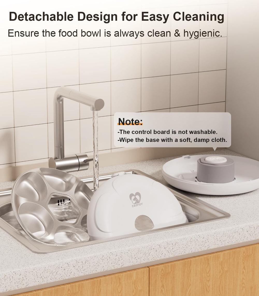 Casfuy paw-care design in product helps prevent injuries during feeding routines.