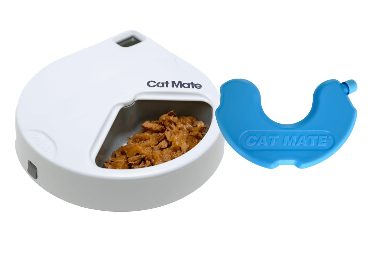 Cat Mate C300 feeder with digital timer for precise pet meal scheduling.