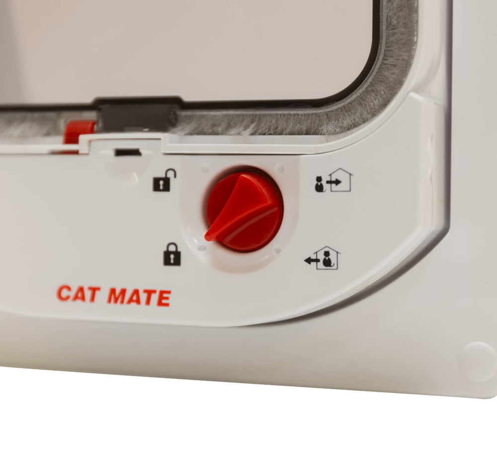 Cat Mate flap dimensions drawing indicating clearance for doors