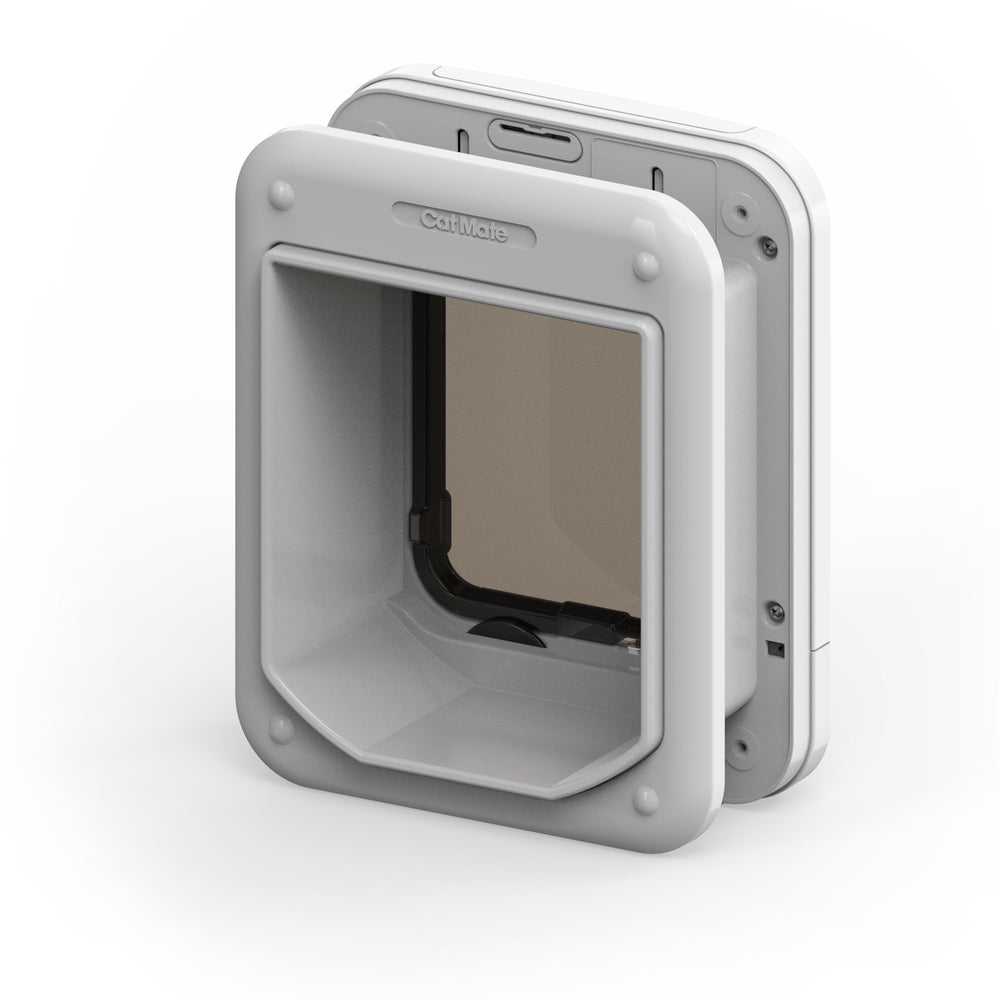 Cat Mate microchip flap iso compatibility illustrates broad microchip support