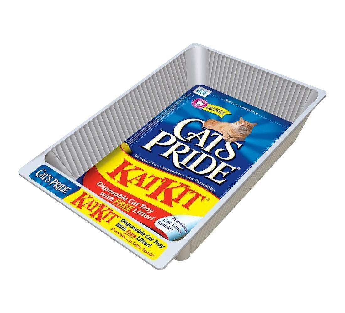 Cat's Pride Oil Dri C01660 Disp Litter Pan multiple-pan setup for mess-free maintenance.