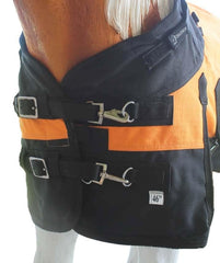 CHALLENGER 50-inch foal blanket fleece lining detail reveals cozy warmth without overheating