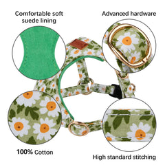 Chede No Pull floral leash with 360° rotating clasp prevents tangles.