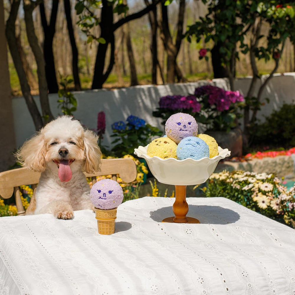 CHEWFFON plush teddy exterior with spikes for a grippy chew