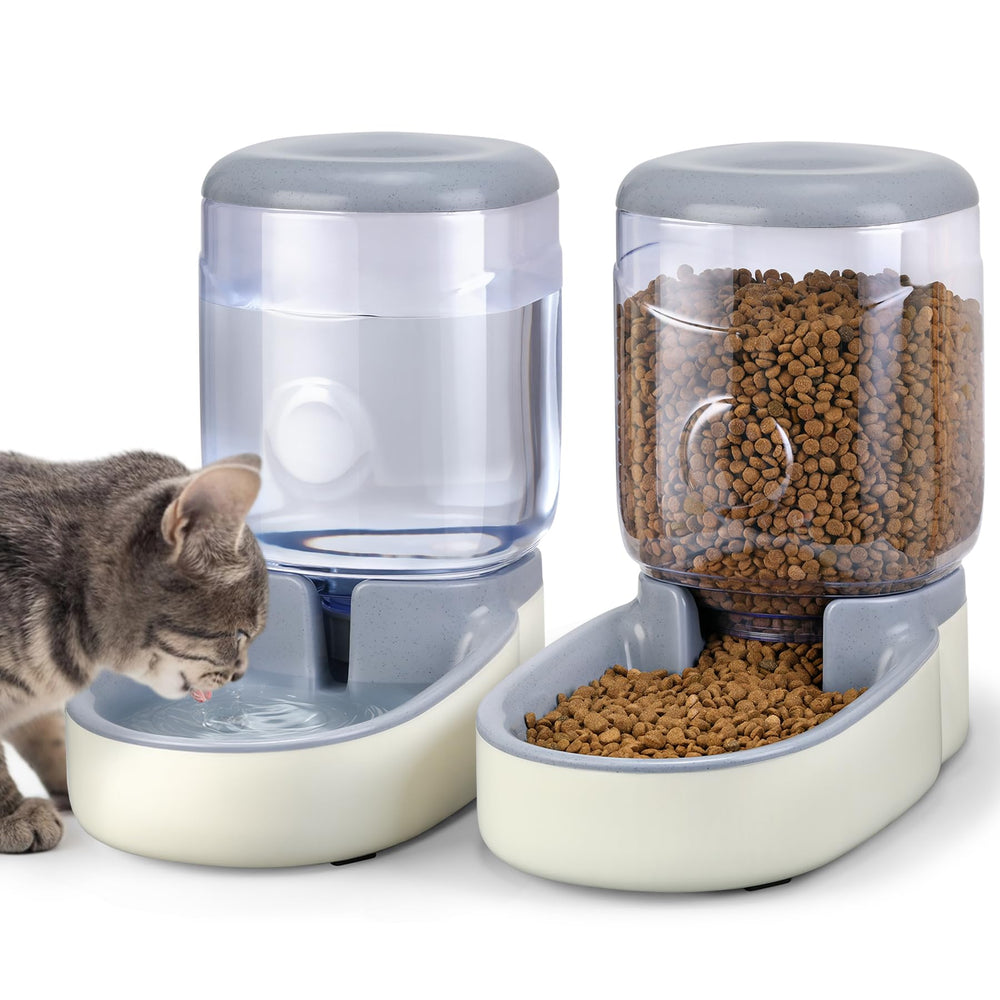 CHIAKBDK automatic cat feeder front view for reliable meal timing in 1-gallon capacity.