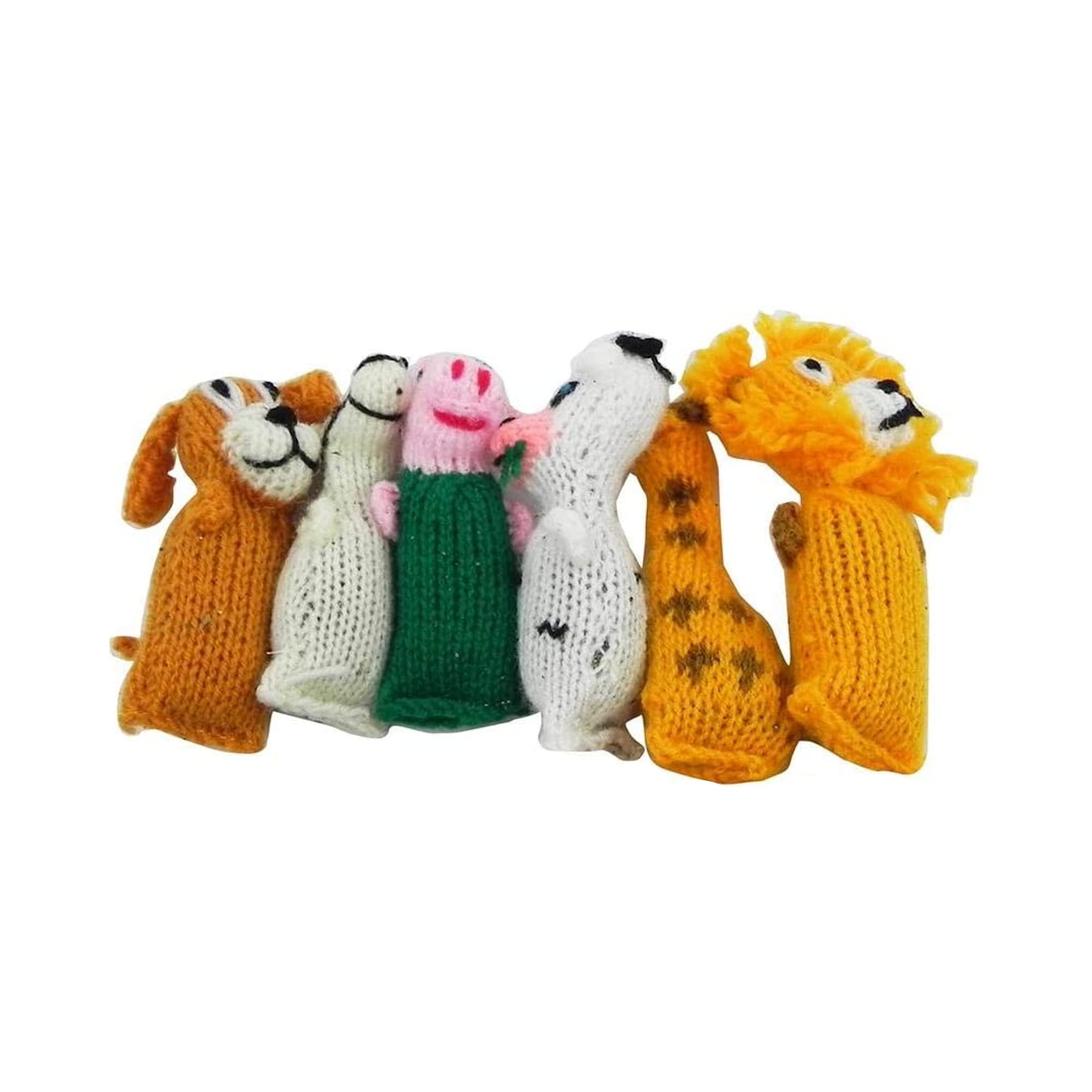 Chilly Dog Barn Yarn Cat Toy 03 filled with organic catnip for joyful pounce and cuddle sessions.