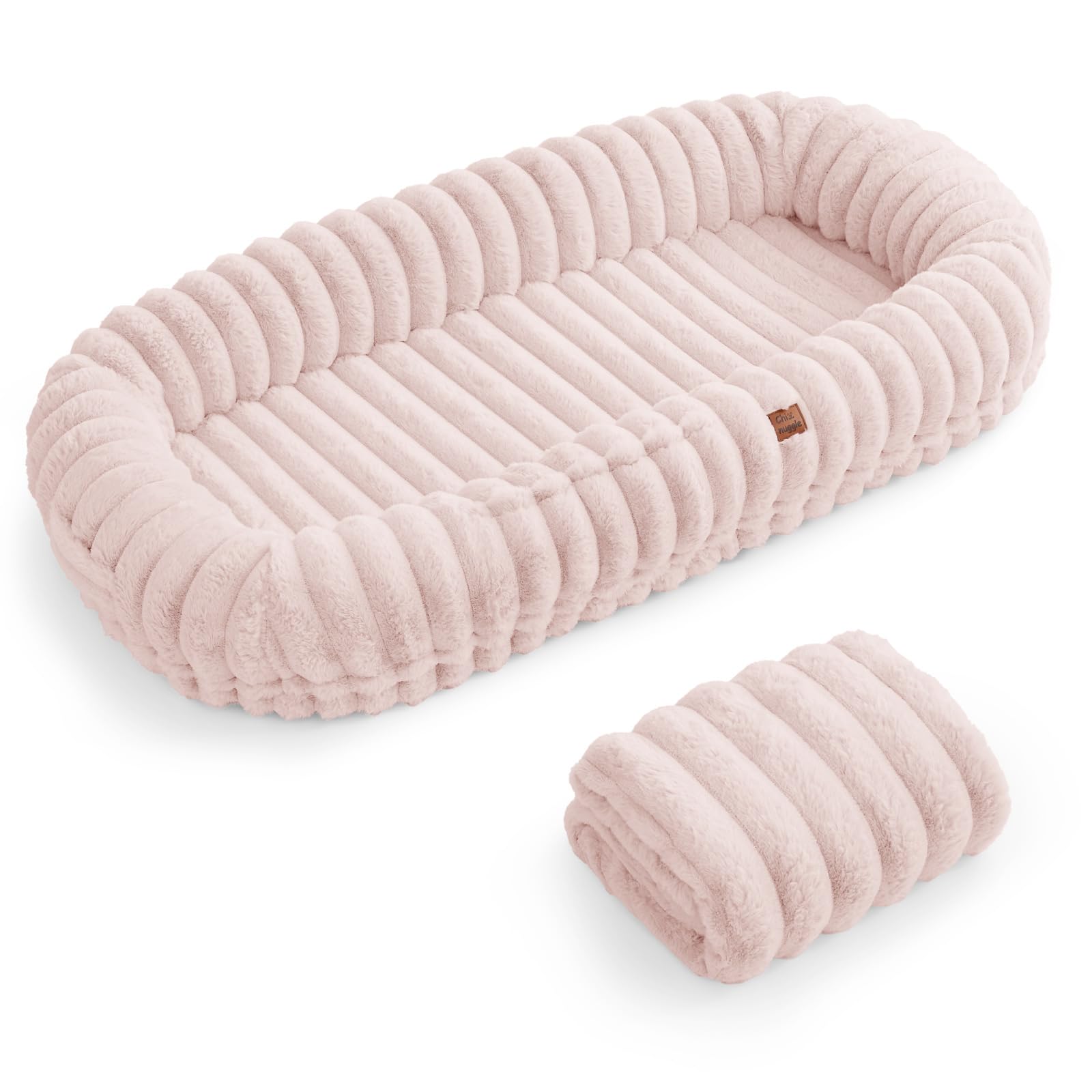 ChiXnuggle thick-bolster edge invites foot and hand cuddling for comfort