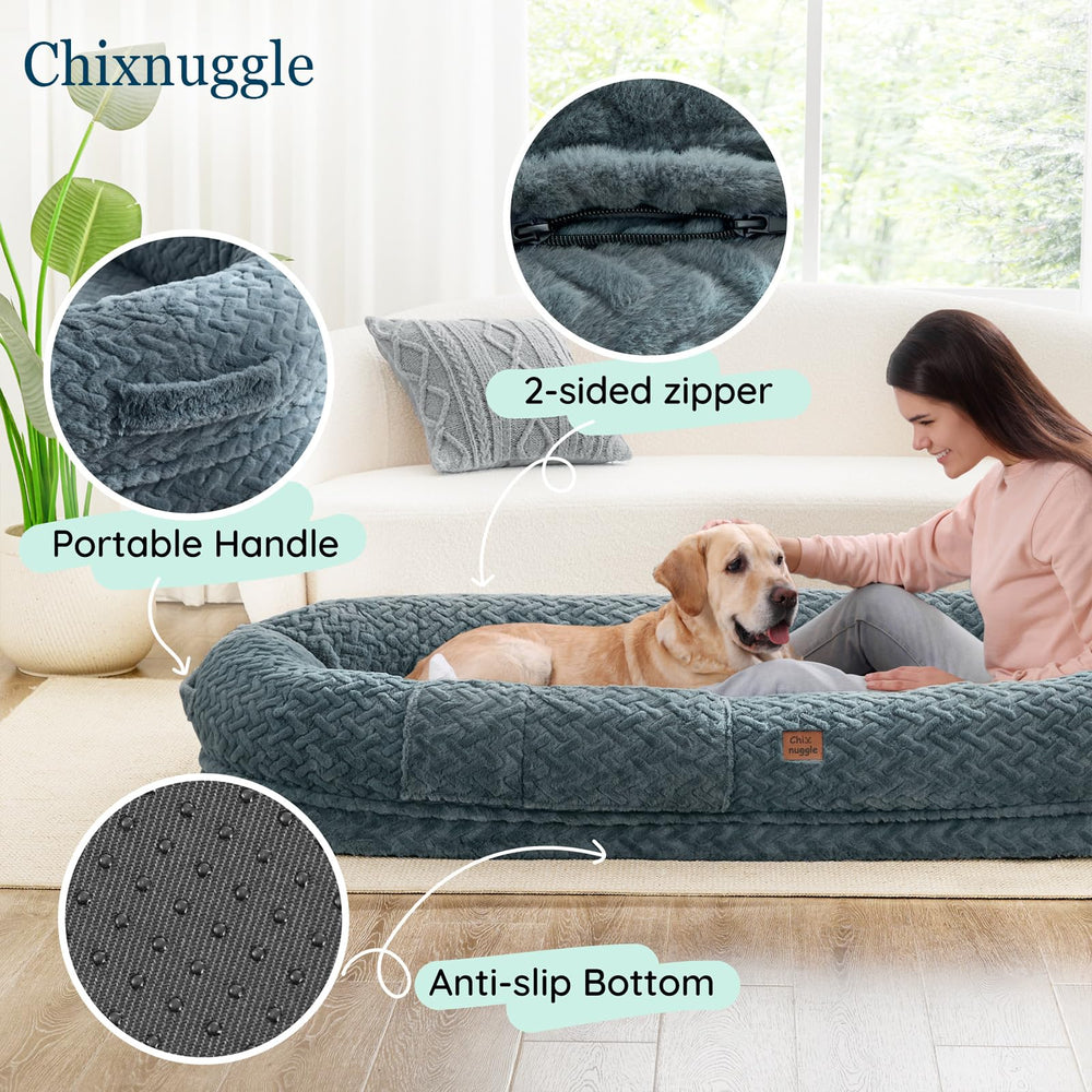 ChiXnuggle non-slip bottom keeps the bed stable on smooth floors.