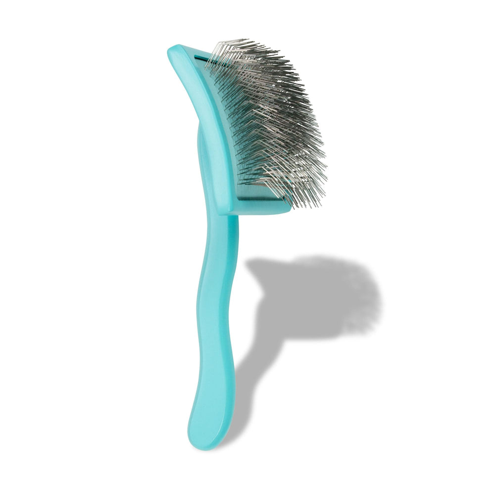 Limited-edition teal Big G Slicker adds style to home grooming.