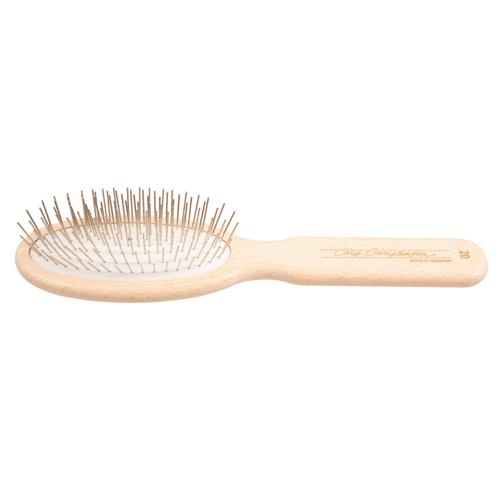 Chris Christensen grooming session image conveys salon-grade results in home use