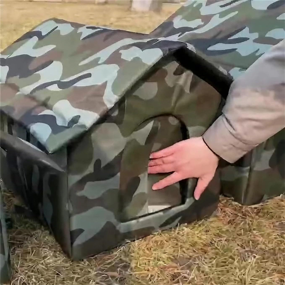 CHRIS GOOD Feral Cat House easy-clean roof and floor