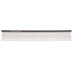 Chris Christensen 6in cat carding dual-tooth butter comb hands-on use for smooth grooming and gentle detangling.