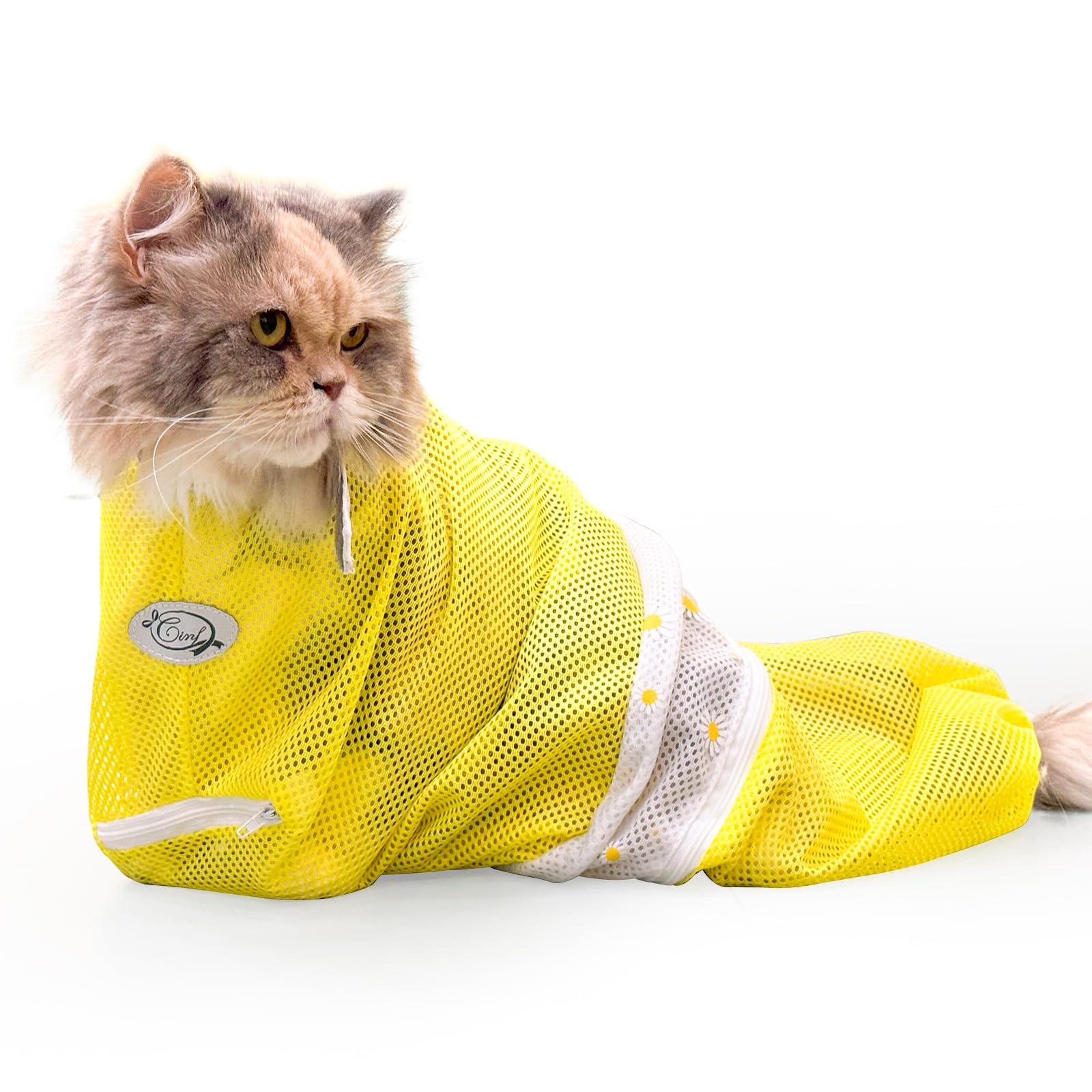 Cinf cat bathing bag in yellow mesh fabric provides breathable bath-time comfort.
