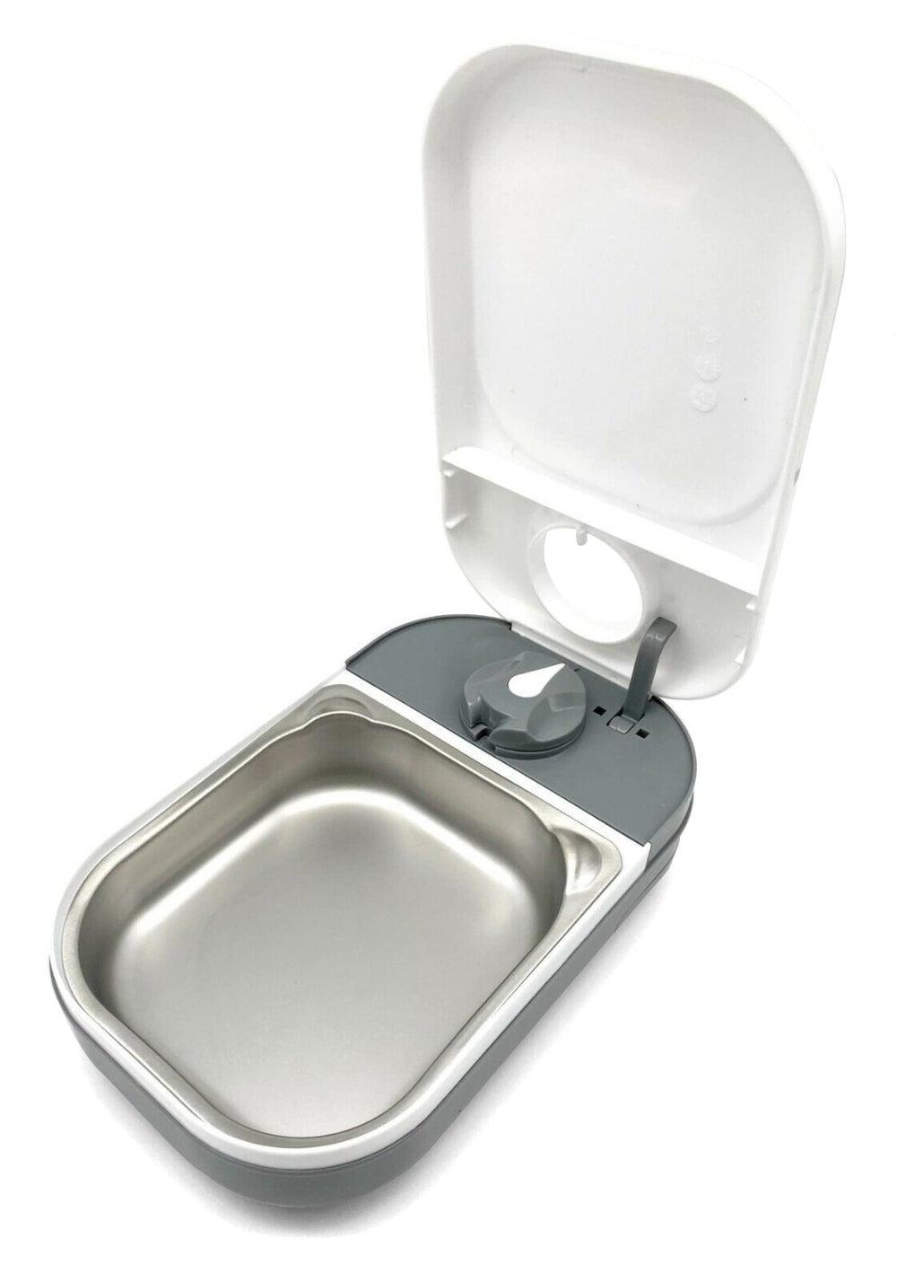 Closer Pets C100 sealed compartment enables controlled single-meal release.
