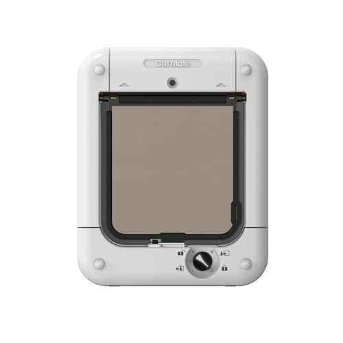 Closer Pets Cat Mate flap microchip reader closeup highlights ISO AVID compatibility for selective access.