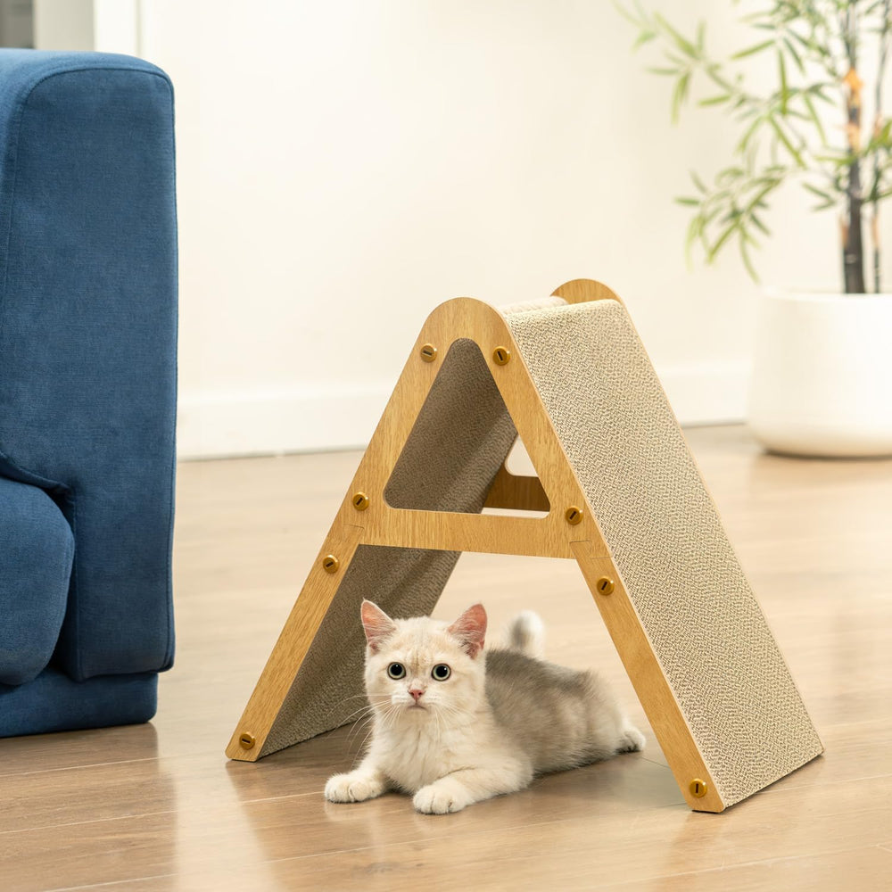 Coching A-Frame Scratcher easy to clean and reuse