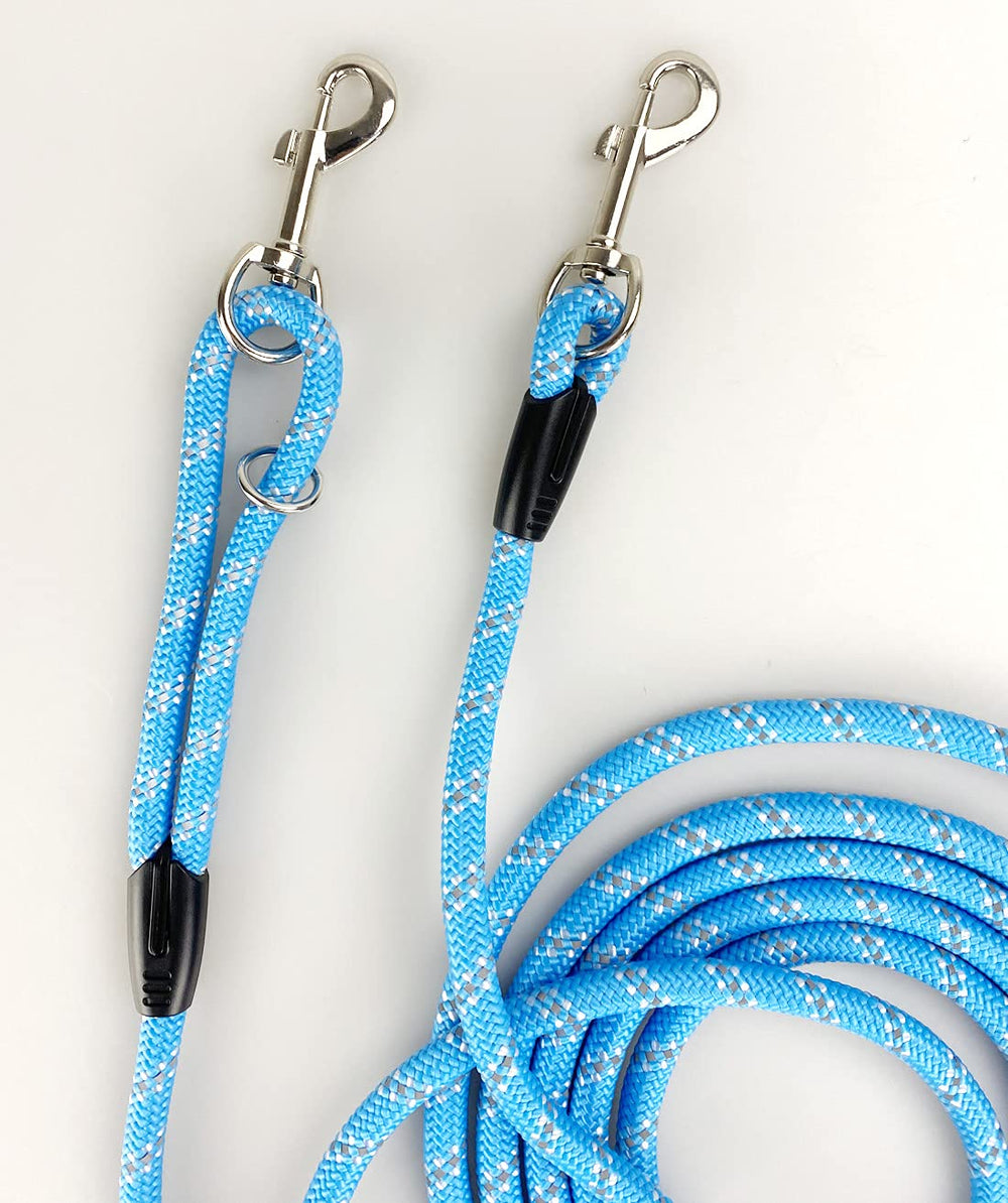 Codepets double-end hook provides versatile tie-out and training options.