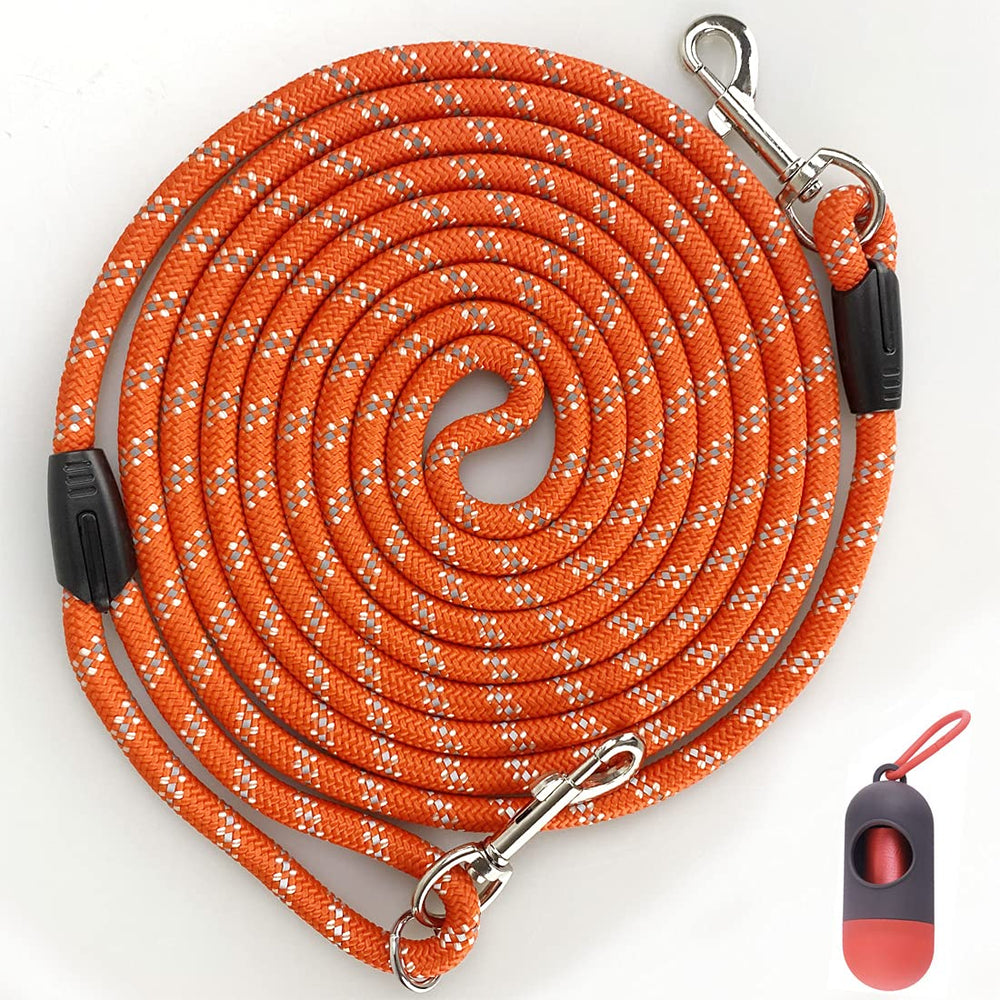 Codepets Long Rope Dog Leash shows reflective threads for safety at night