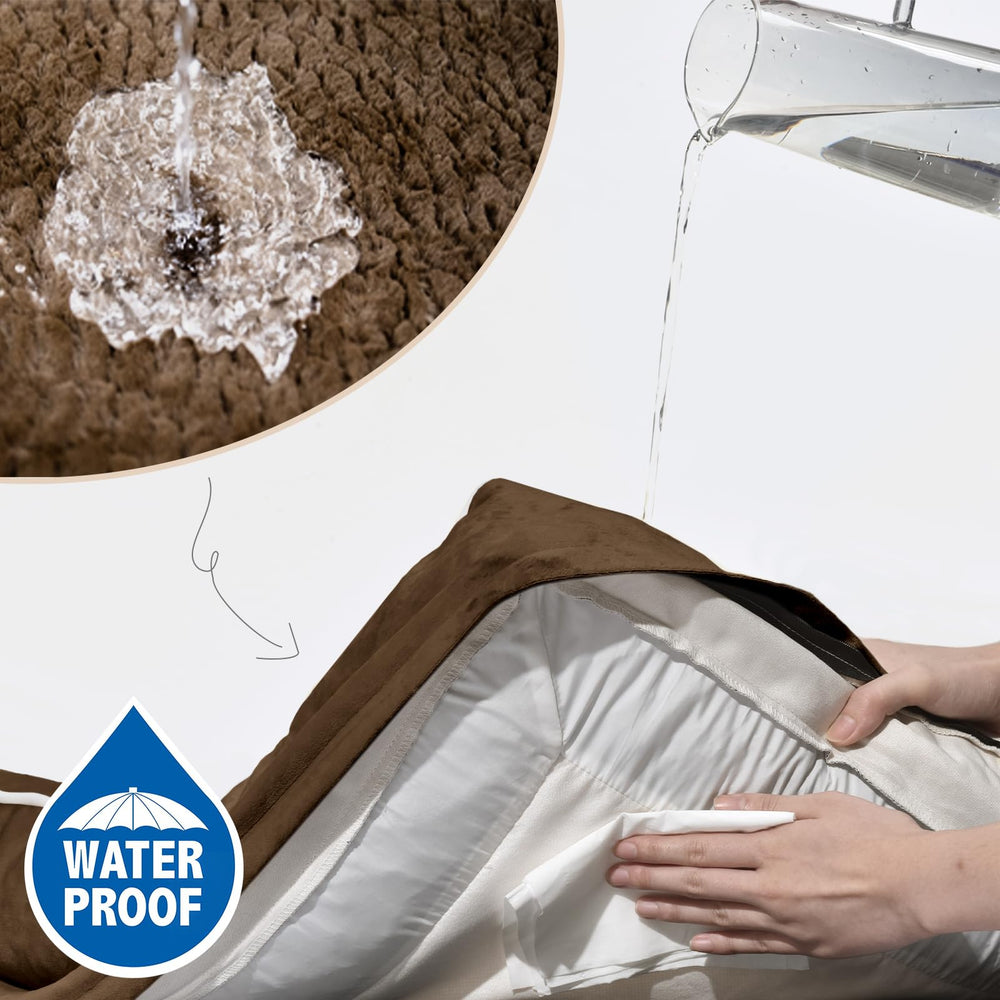 Comfort Expression waterproof cover close-up emphasizes liquid protection for easy cleaning.