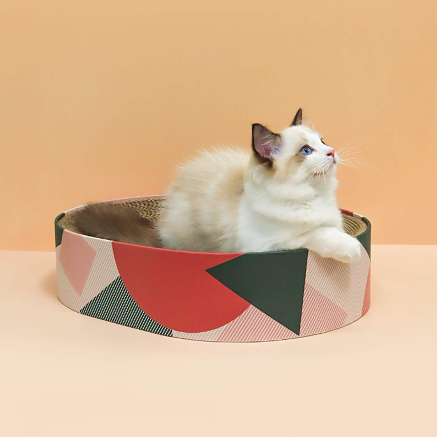 ComSaf durability image underscores long-lasting corrugated cardboard performance