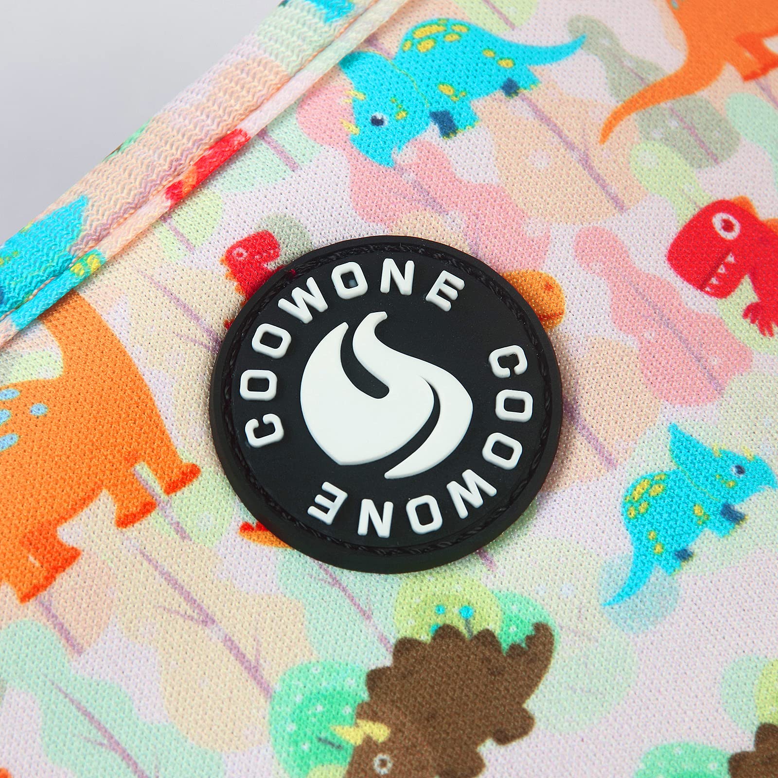 COOWONE product set packaging shows complete harness and leash for easy setup