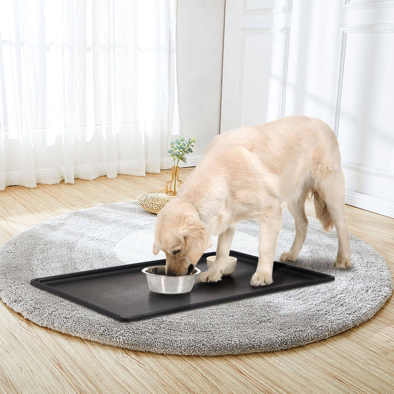 Cunno easy-clean black tray—dog crate finish for quick wipe-down