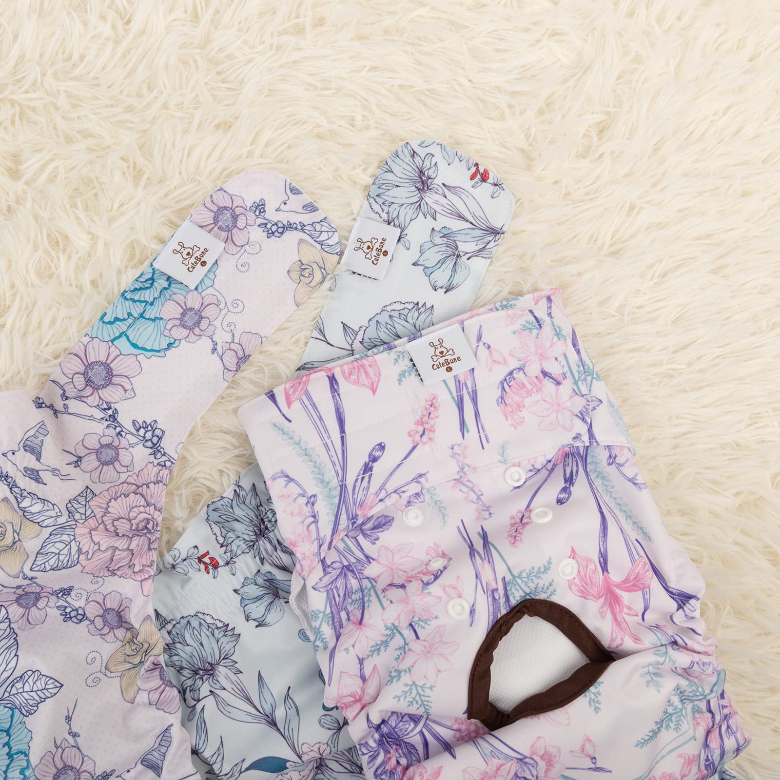 CuteBone dog diapers easy-clean loops simplify washing without harming clothes