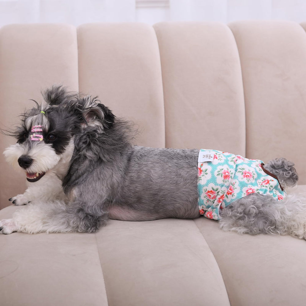 CuteBone dog diapers comfy inner lining dries quickly for problem-free wear.