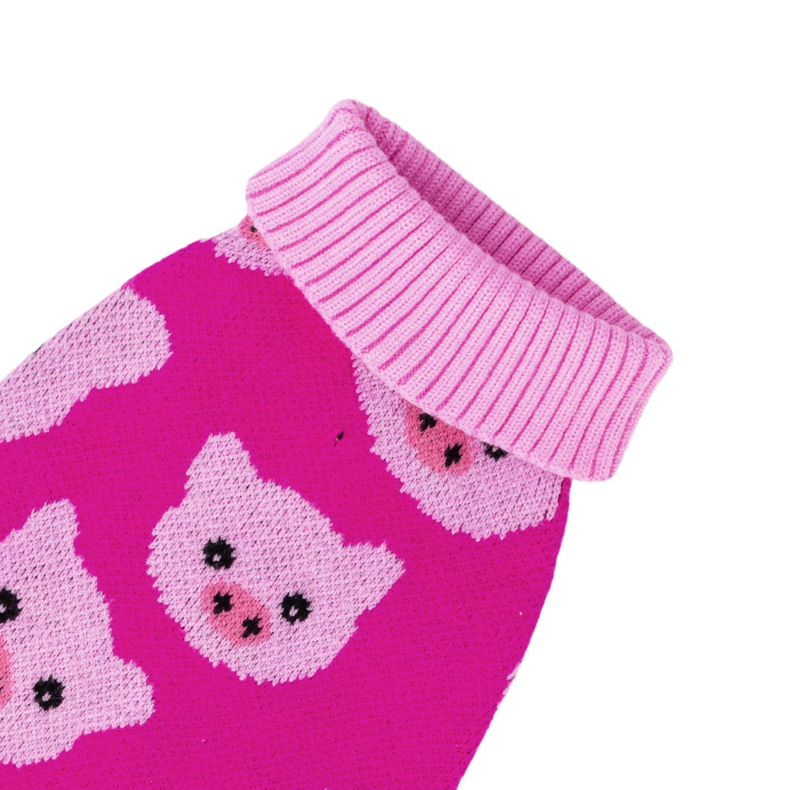 CuteBone high-collar dog sweater protects delicate necks in cold weather.