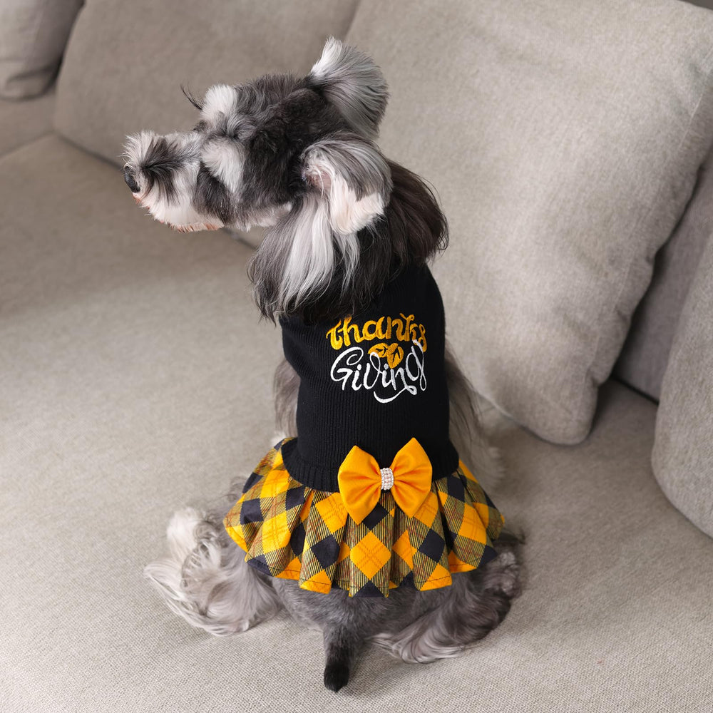 CuteBone Thanksgiving embroidery sweater adds holiday charm.