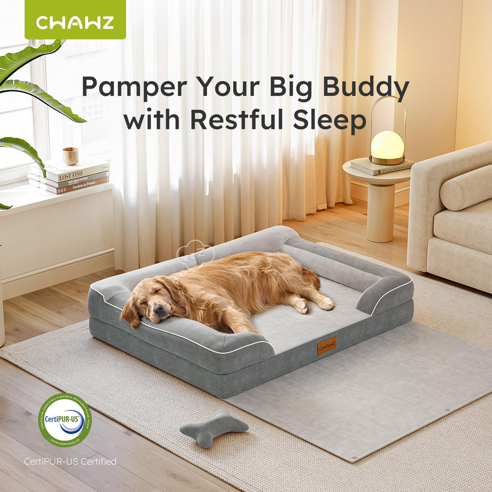 CWAWZ Dutch velvet upholstery feels soft on noses and paws.