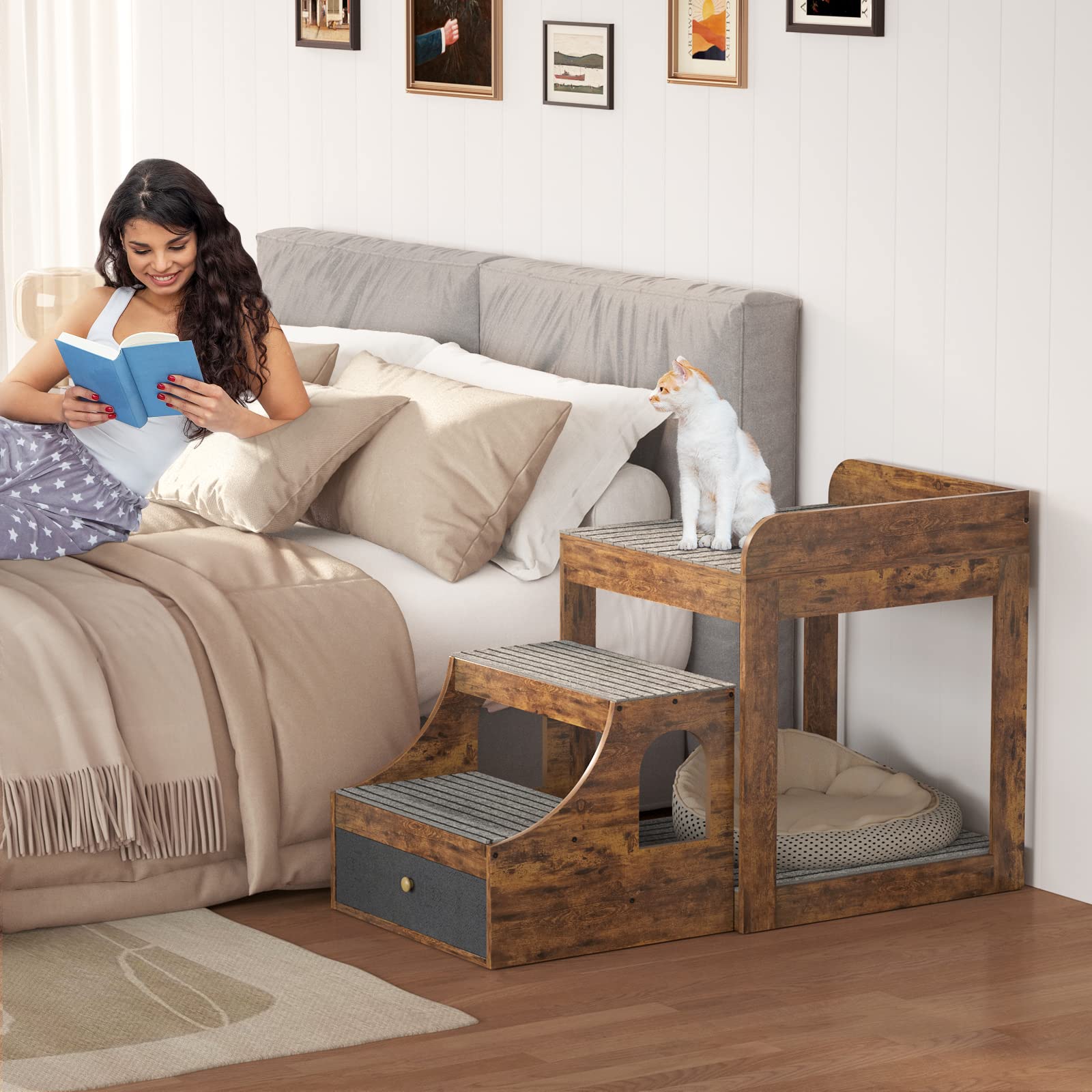 Cyclysio rustic multi-level cat bed top view highlights spacious platforms.