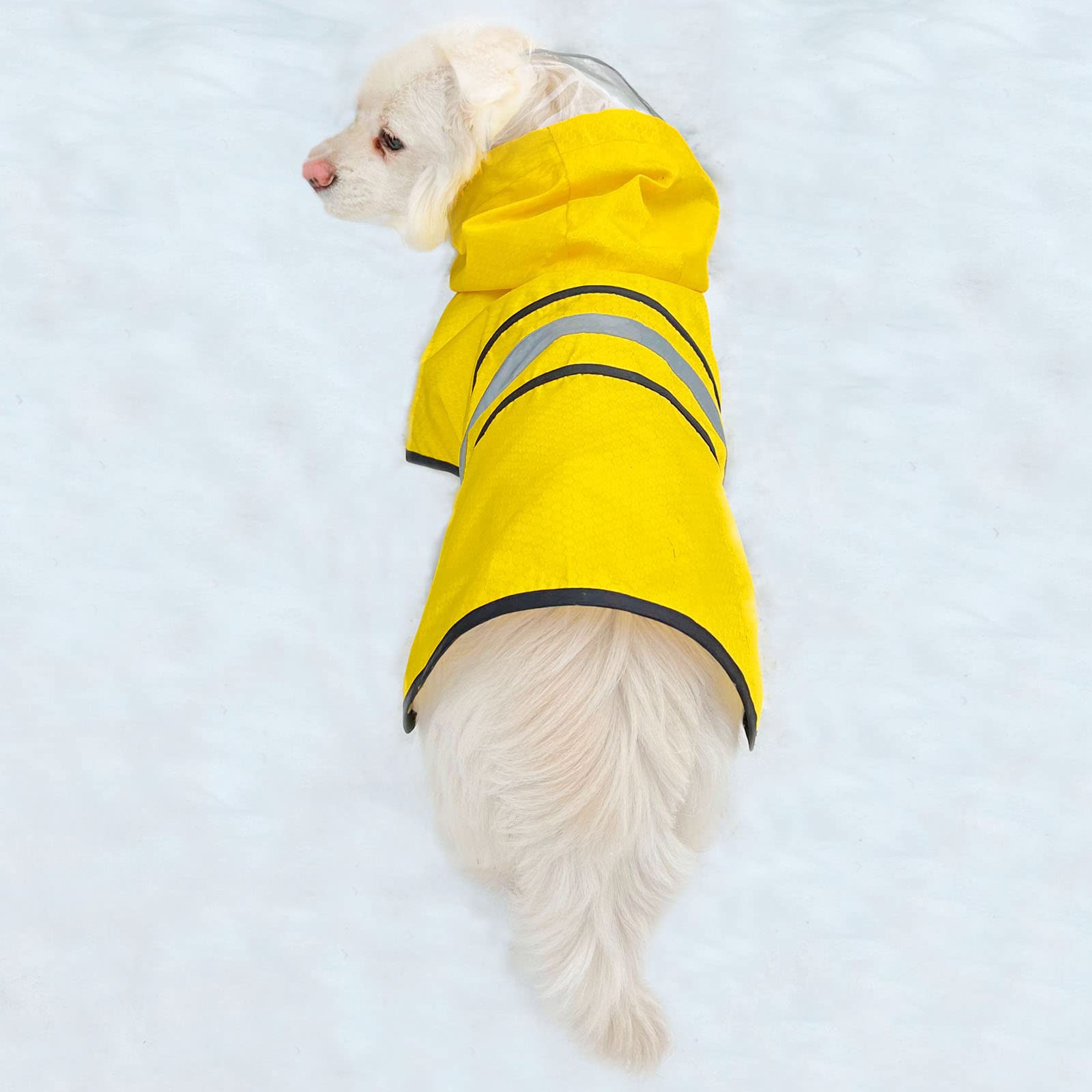 Dadanfly hood detail on yellow raincoat with breathable mesh lining.