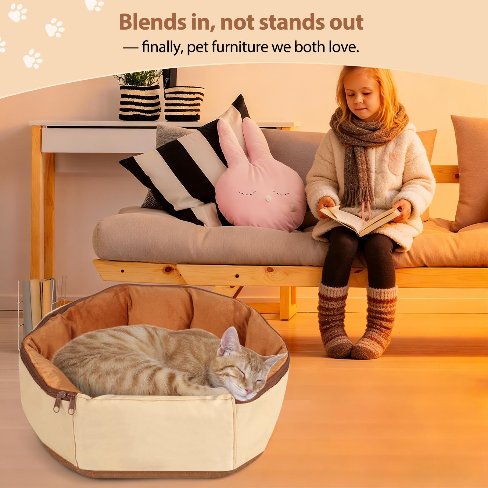 DELOMENPA water-resistant Oxford fabric protects against messes.