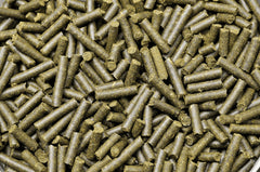 Dennerle Shrimp King Complete ingredient close-up highlighting protein-rich aquatic feed animals.