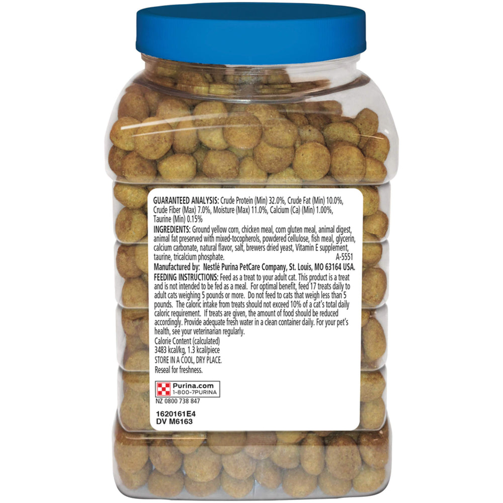 Dentalife Purina DentaLife close-up of porous texture designed to reduce tartar buildup.