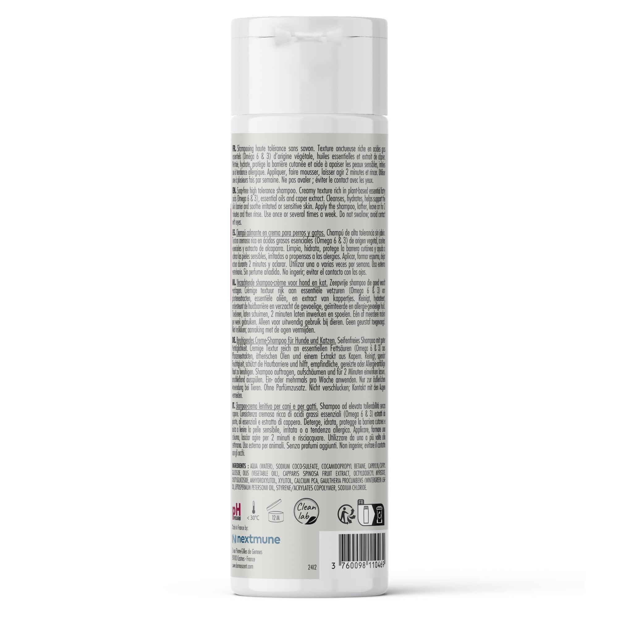 Dermoscent ATOP 7 Shampoo foamy lather demonstrates cleansing and skin barrier support