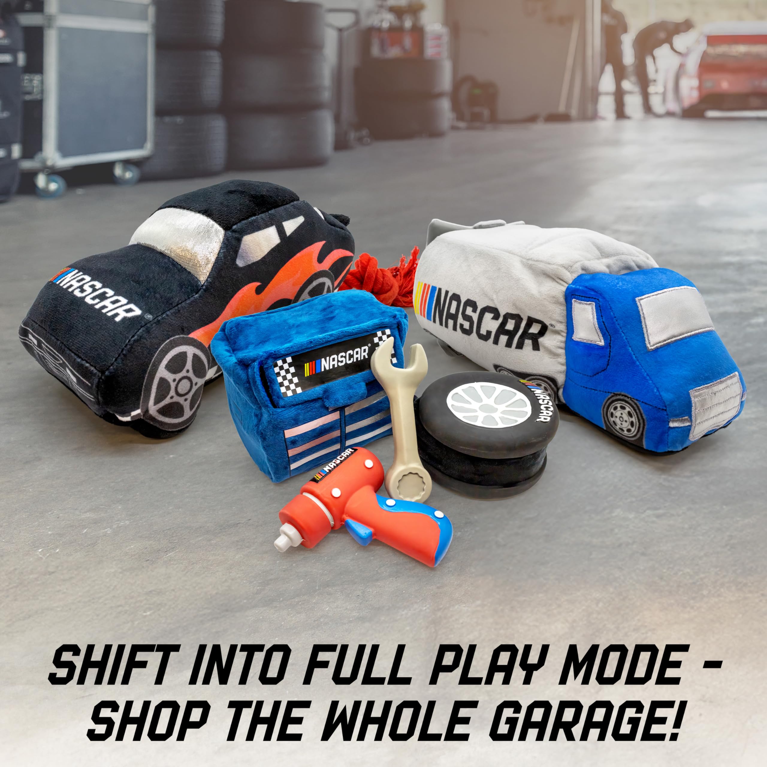 design LAB NASCAR official gift-packaging—soft materials and easy cleaning for NASCAR fans