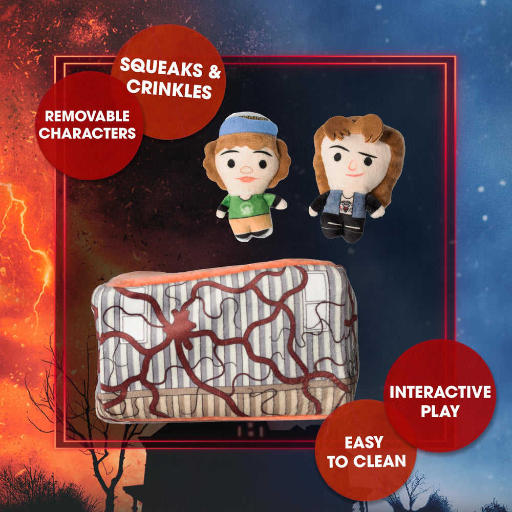 Design LAB Stranger Things Dustin plush close-up with squeaker for interactive fun.