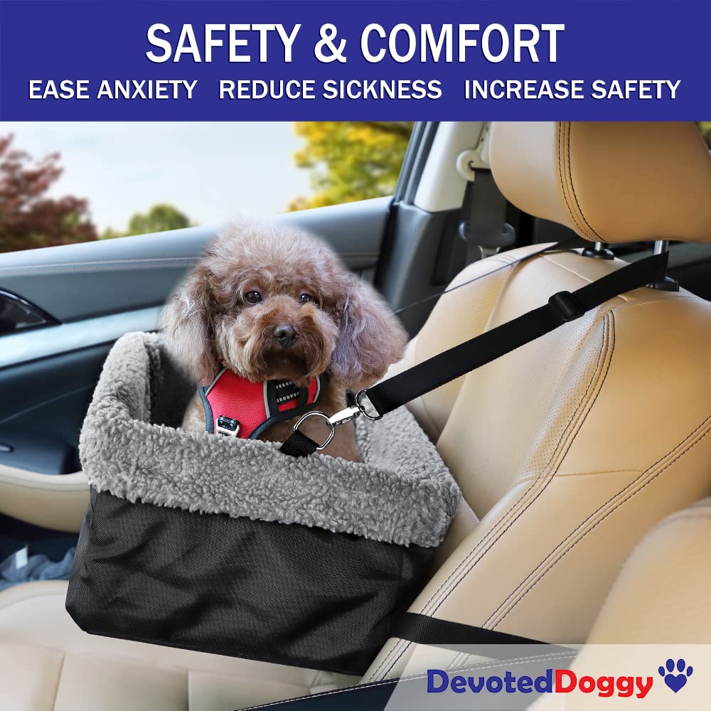 Devoted Doggy Deluxe collapsible design folds flat for easy storage.