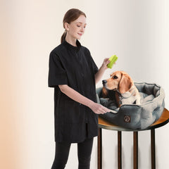 DHXYZZB grooming smock on waterproof nylon surface repels hair and liquids