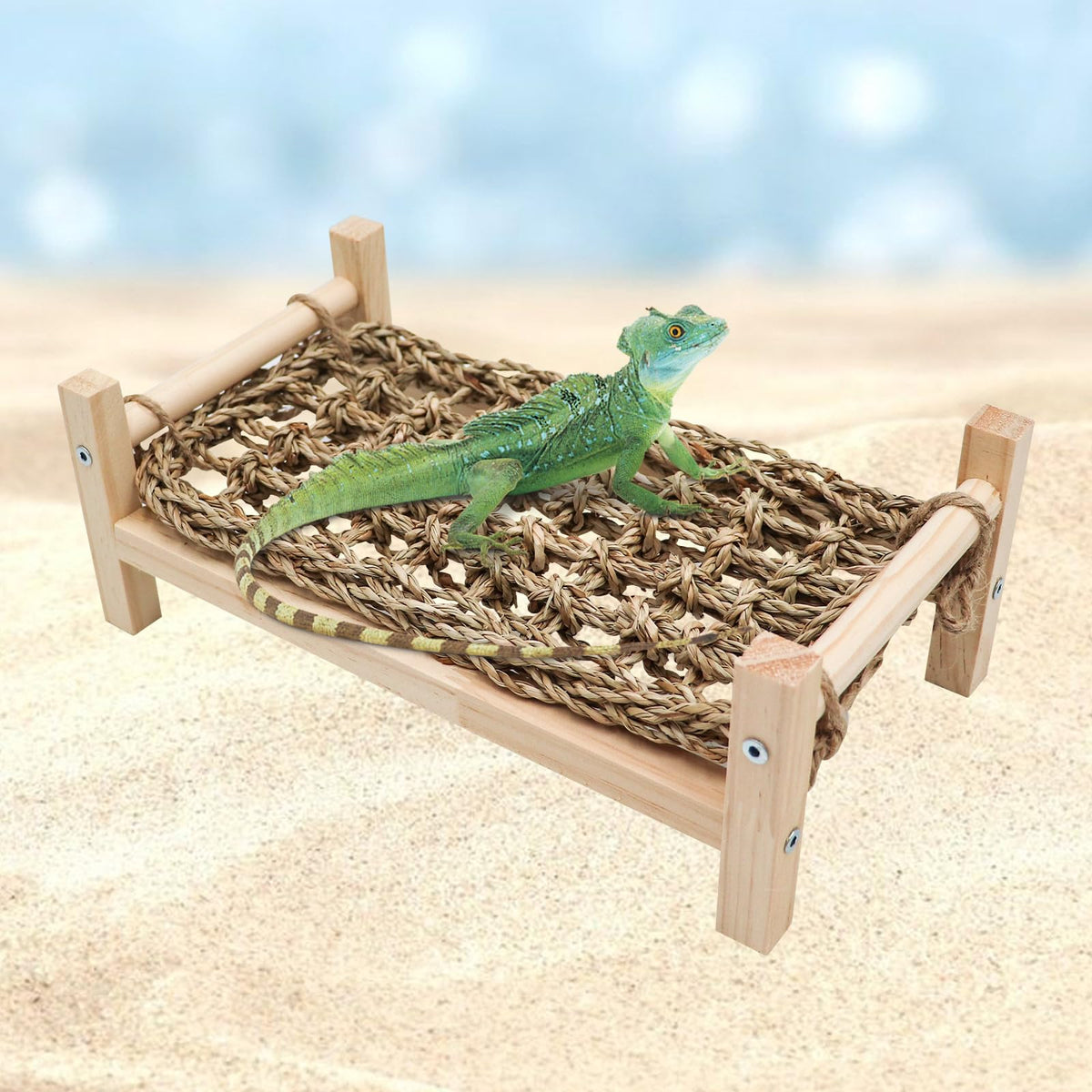Dnoifne Bearded Dragon Bed wood frame offers sturdy support for resting.
