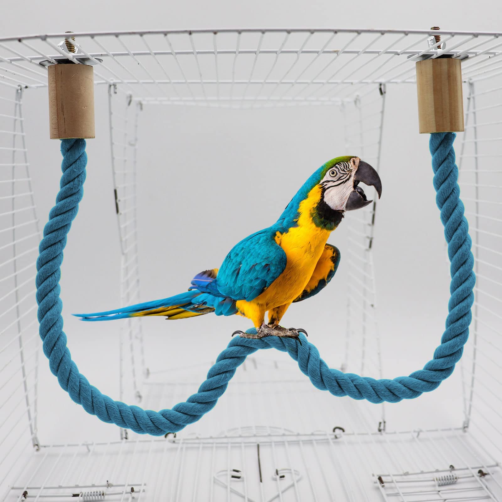Dnoifne rope perch with cotton rope and wooden ends for safe gripping.