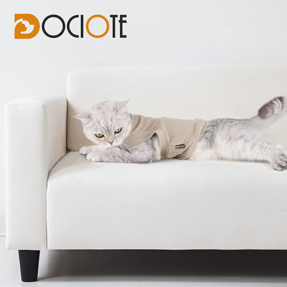 Dociote soft fleece sweatshirt available in sizes S to XL for small to medium pets.
