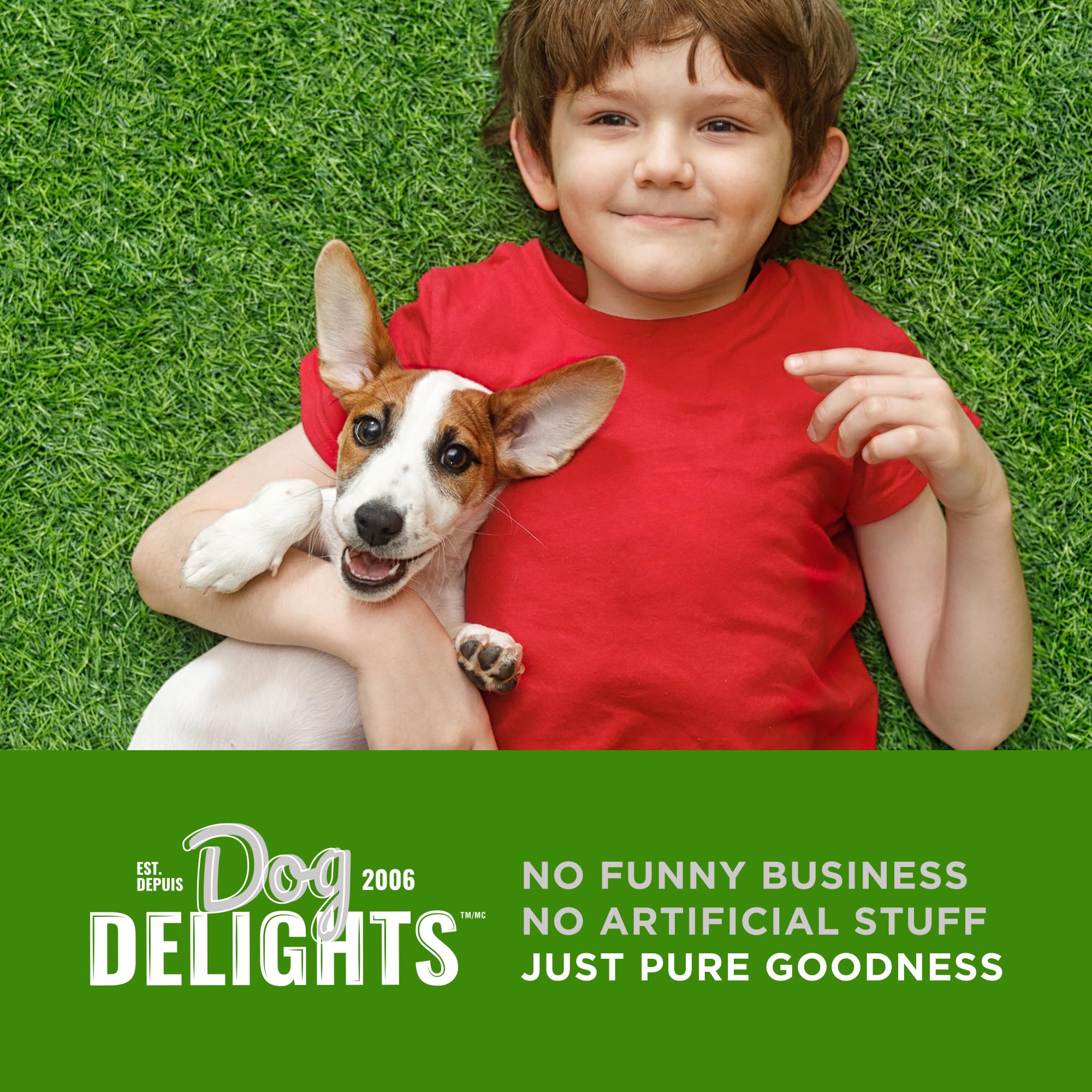 Dog Delights Chewy Duck Sticks dog-enjoyment moment shows happy dogs during rewards.