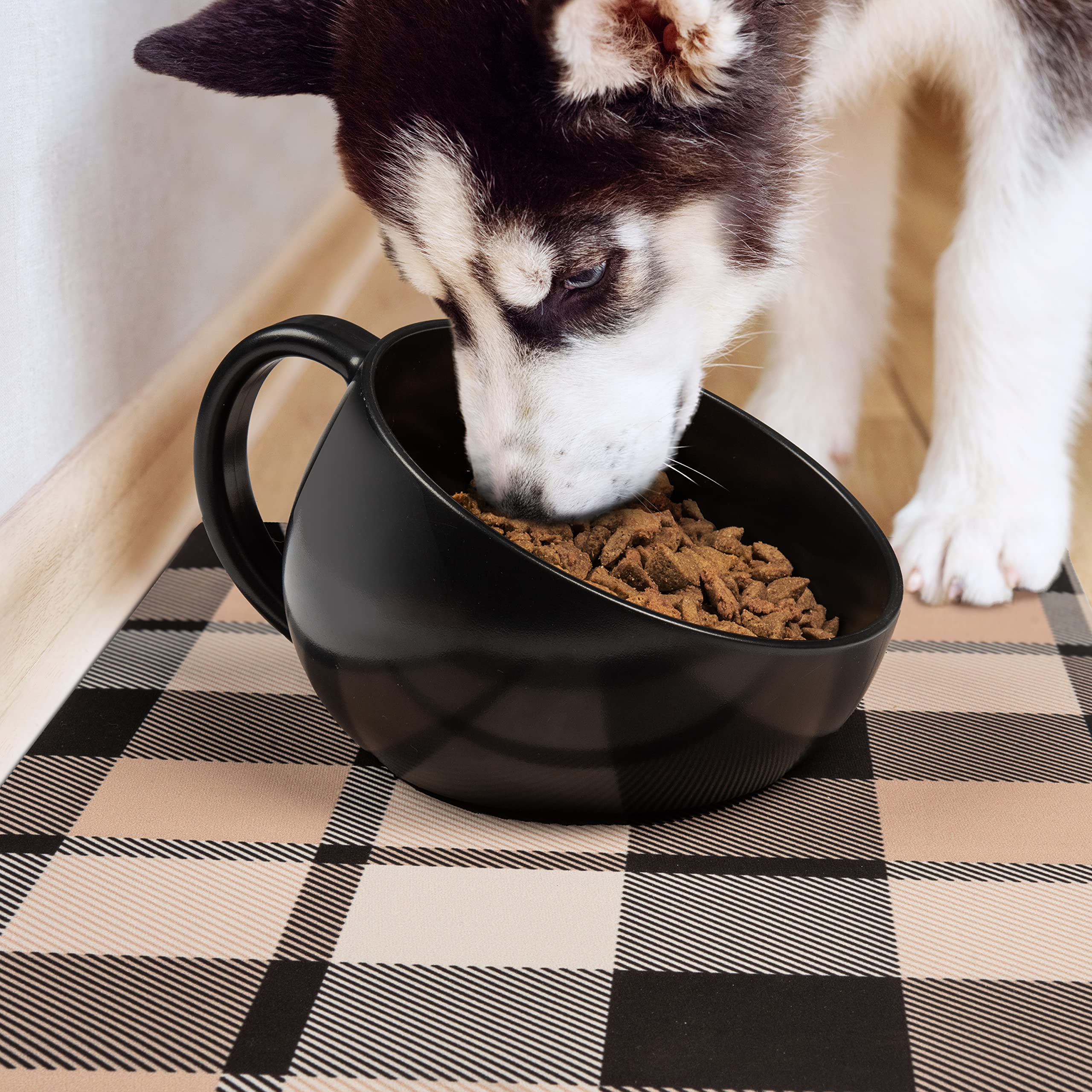 DogBuddy bowl black color complements modern kitchens and crates