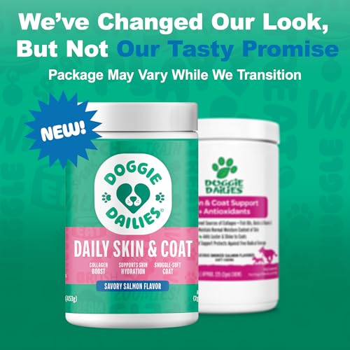 Doggie Dailies smoked salmon flavor chews closeup for easy daily palatability and coat health.