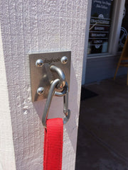 Doghook Canine Hitch EZ Clip in action enables easy leash attachment and safety.